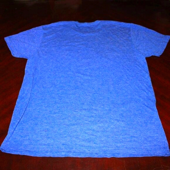 Superman Logo Tee β Size M - Picture 4 of 5